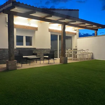 Feriehus Encantadora Con Piscina Privada